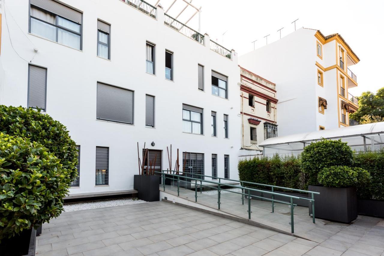 Apartamentos Rg Alameda De Hercules เซบีญา ภายนอก รูปภาพ