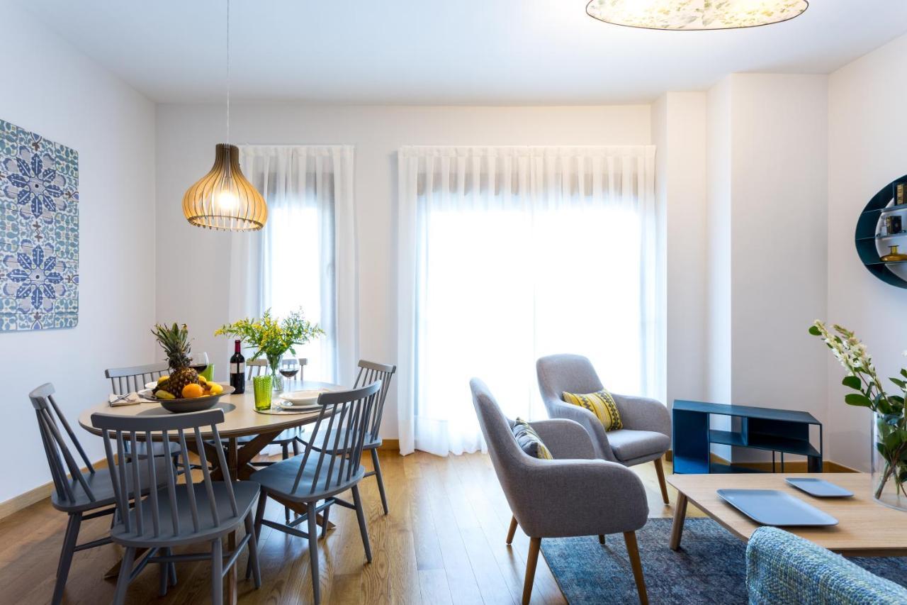 Apartamentos Rg Alameda De Hercules เซบีญา ภายนอก รูปภาพ